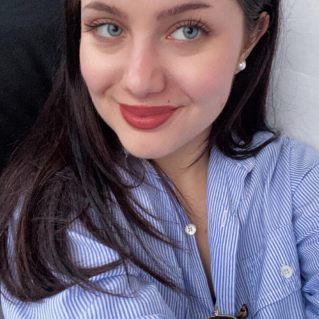 Babysitter in Loupiac: Bruna