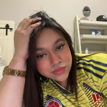 Babysitter in West Hartford: Karen