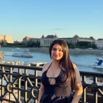 Babysitter a Trieste: Sarvenaz