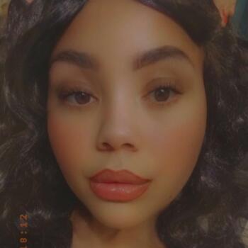 Babysitting job in Carlsbad: babysitting job Maya