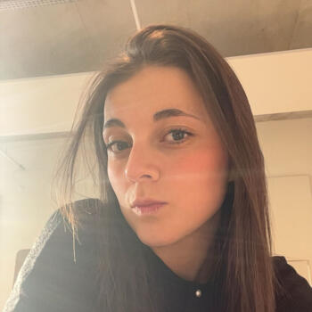 Baby-sitter à Saint-André-les-Vergers: Cléo