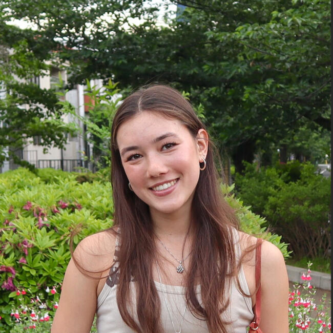 Babysitter in Tokyo: Anna