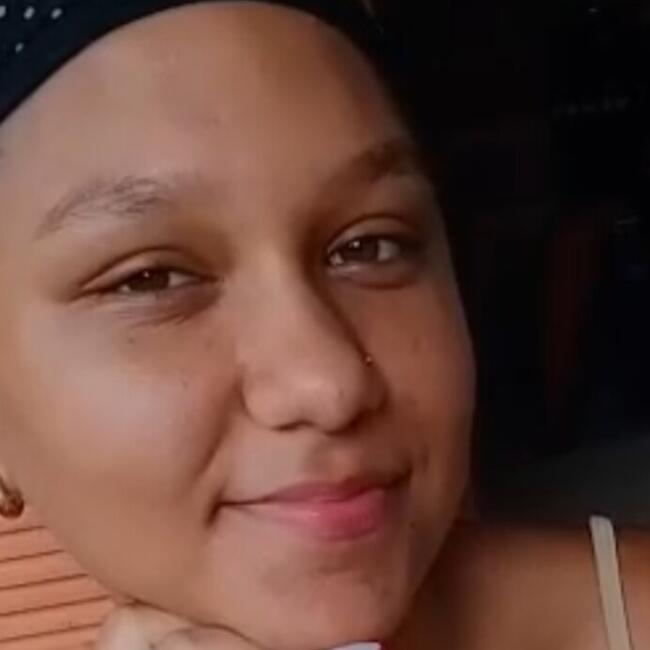 Babysitter in Nossa Senhora do Socorro: Emily