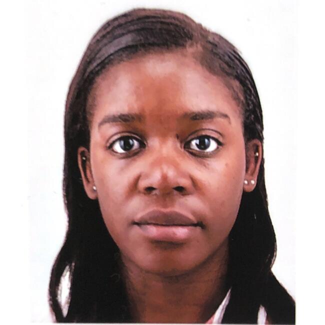 Babysitter in Villefranche-sur-Saône: Hilary