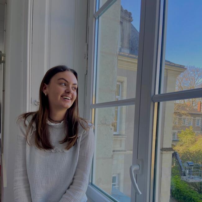Babysitter in Nantes: Juliette