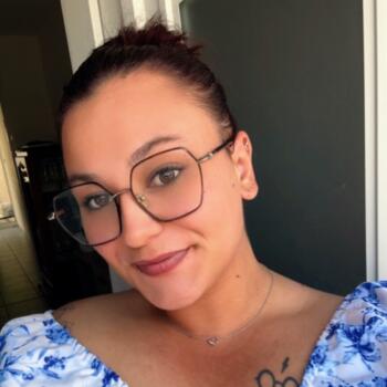Babysitter in Saint-Léger-lès-Domart: Aurelie
