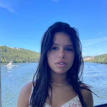 Babysitter in Marinha Grande: Ana