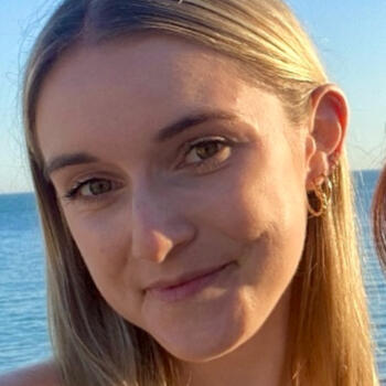 Babysitter in Mordelles: Solenn