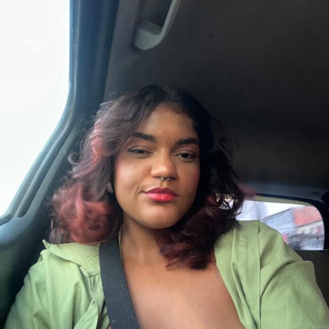 Babysitter in Salvador: Luiza