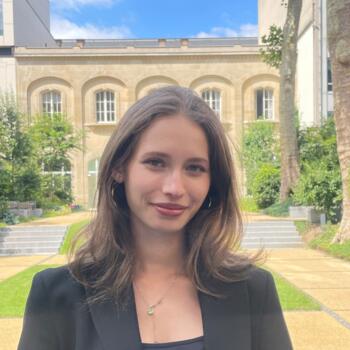 Babysitter in Bruxelles: Jade