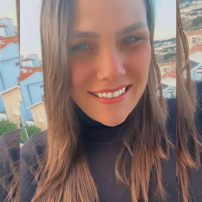 Babysitter in Figueira da Foz Municipality: Monique