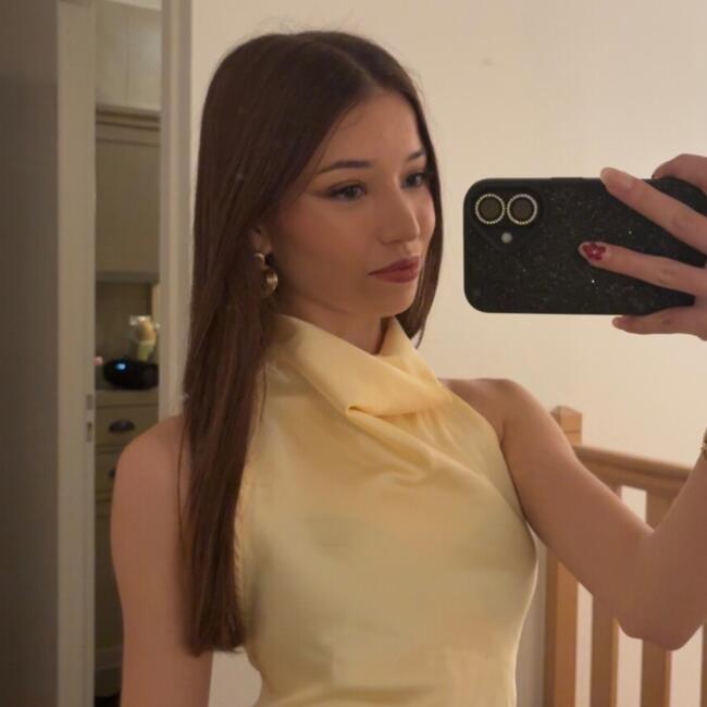 Babysitter in Challes-les-Eaux: Syrielle