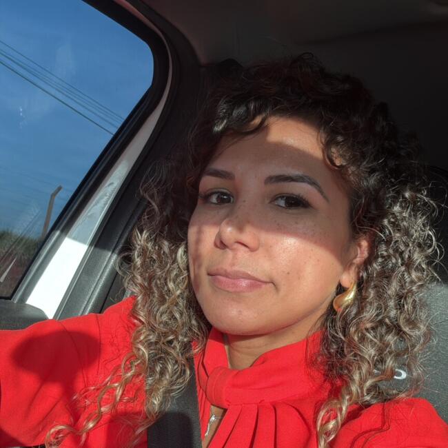 Babysitting job in Votuporanga: Gabriela