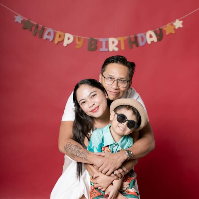 Babysitting job in Cebu City: Dennis and Lovely