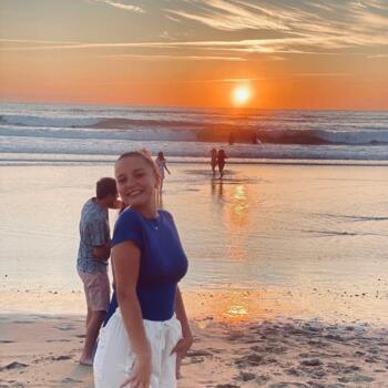 Baby-sitter à Anglet: Lola
