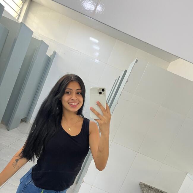 Babysitter in Campinas: Gaby