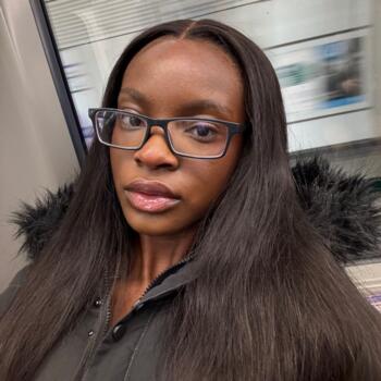 Babysitter in Erith: Hilda