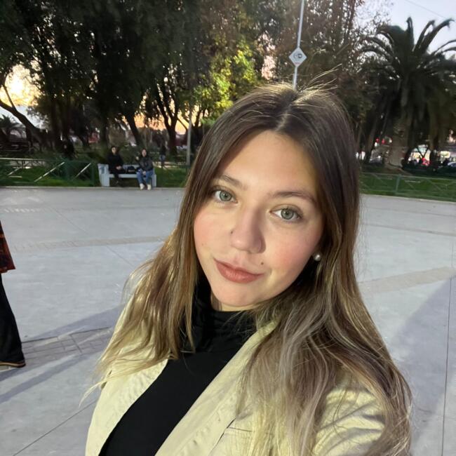 Babysitter in Lo Prado: Sara