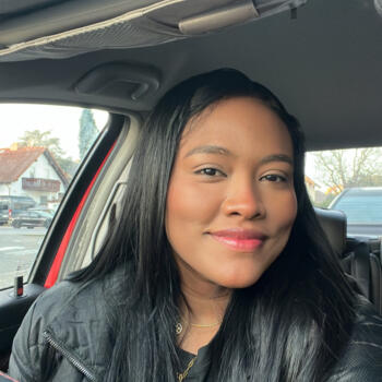 Babysitter in Rüsselsheim am Main: Elizabeth