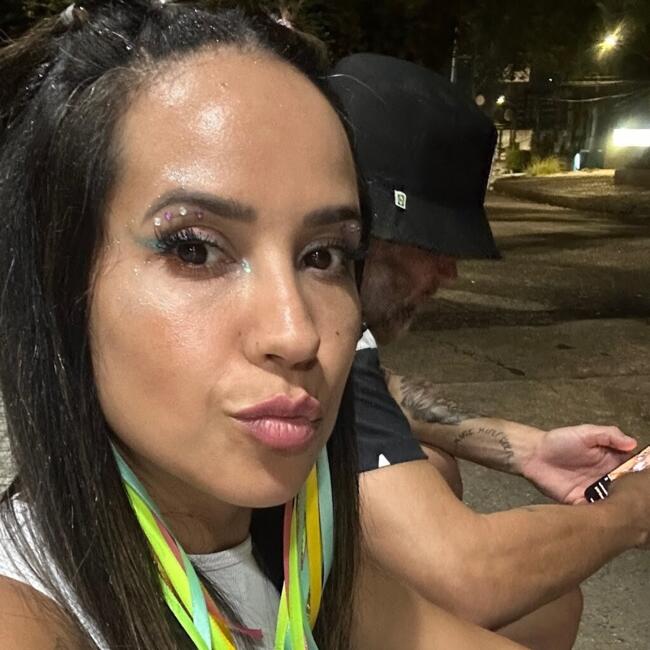 Emprego de babá em São Paulo: Elaine