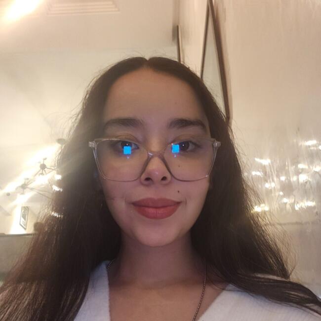 Babysitter in Agadir: Amal