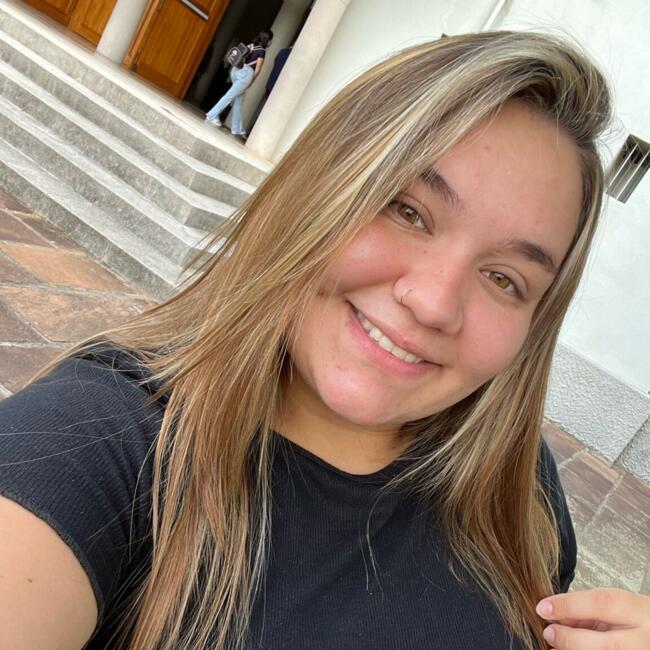 Babá em São Leopoldo: Giovana Ribeiro