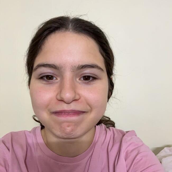 Babysitter in Mississauga: Talia