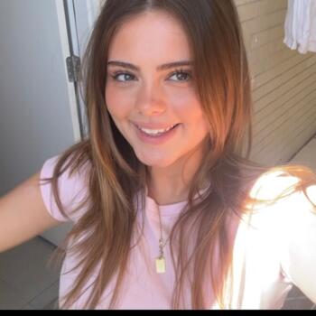Babysitter in Brisbane: Savannah