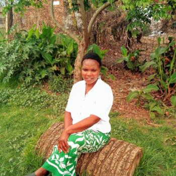 Babysitter Soweto: Betty