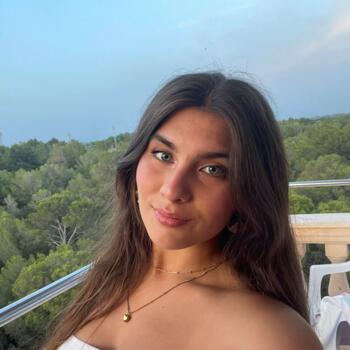 Canguro en Boadilla del Monte: Claudia