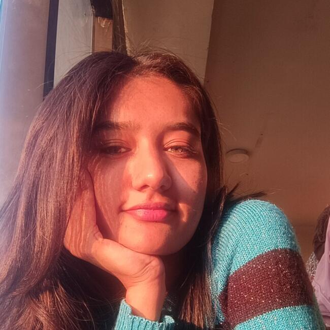 Nanny in Ahmedabad: Isha