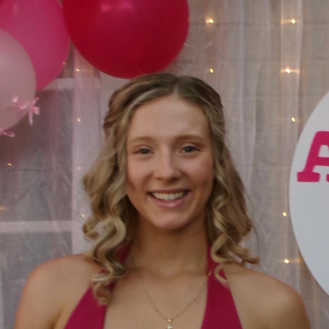 Babysitter in Wollongong: Angelina