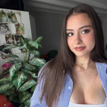 Babysitter in Uccle: Laura