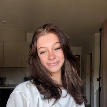 Babysitter in Telfs: Sarah