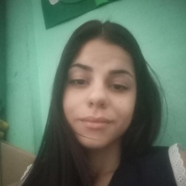 Babysitter in Guarujá: Fernanda