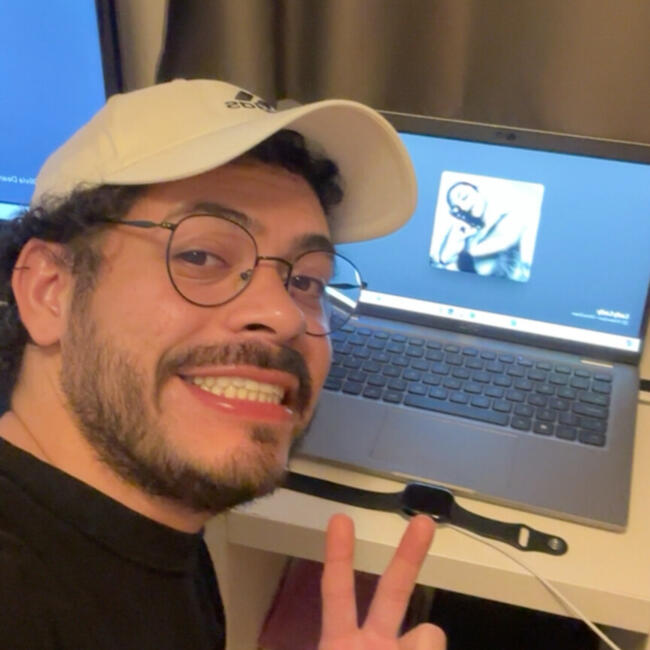 Babysitter in London: Diego