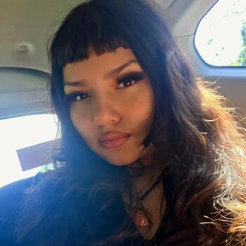 Babysitter in Alameda: Eriana