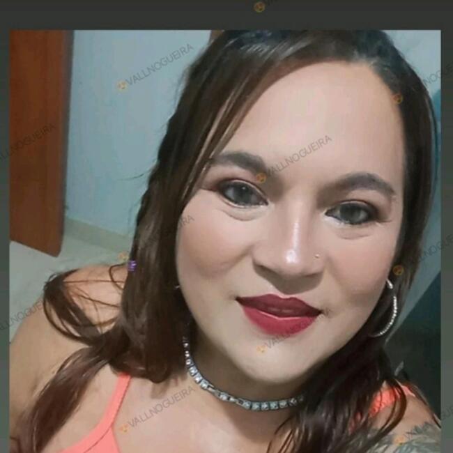 Babá em Brasília: Valdinete