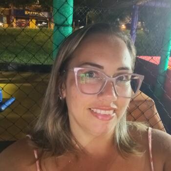 Babysitter in Charqueadas: VANESSA