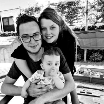 Onthaalouder vacatures in Damme: babysitjobs Femke