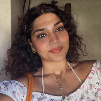 Babysitter in Edinburgh: Dhrishti