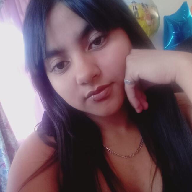 Babysitter in Colonia Caroya: Zoe