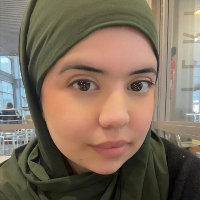 Babysitter in Villeurbanne: Ayse