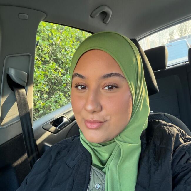 Babysitter in Trappes: Nour