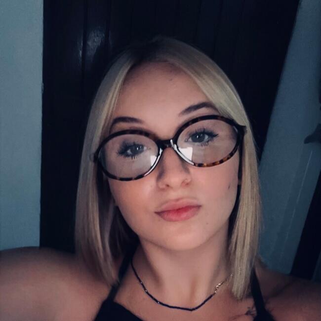 Babysitter in Jundiaí: Beatriz