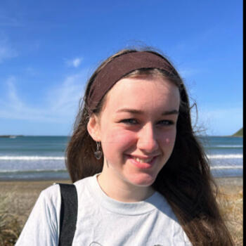 Babysitter in Wellington: Trudy