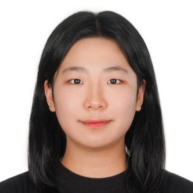 Babysitter in Ballyboden: Sujin Lim