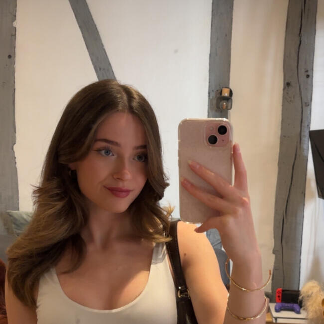 Babysitter in Rouen: Solene