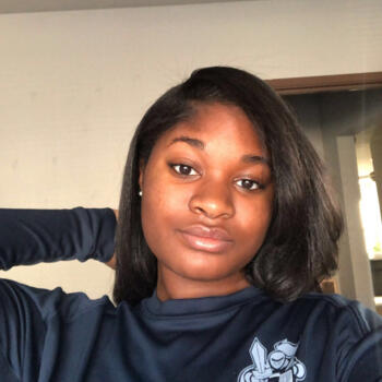 Babysitter in Kansas City: Jayla