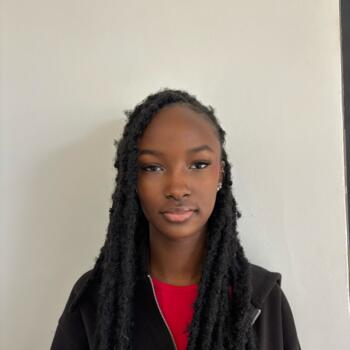 Babysitter Le Rheu: Marieme